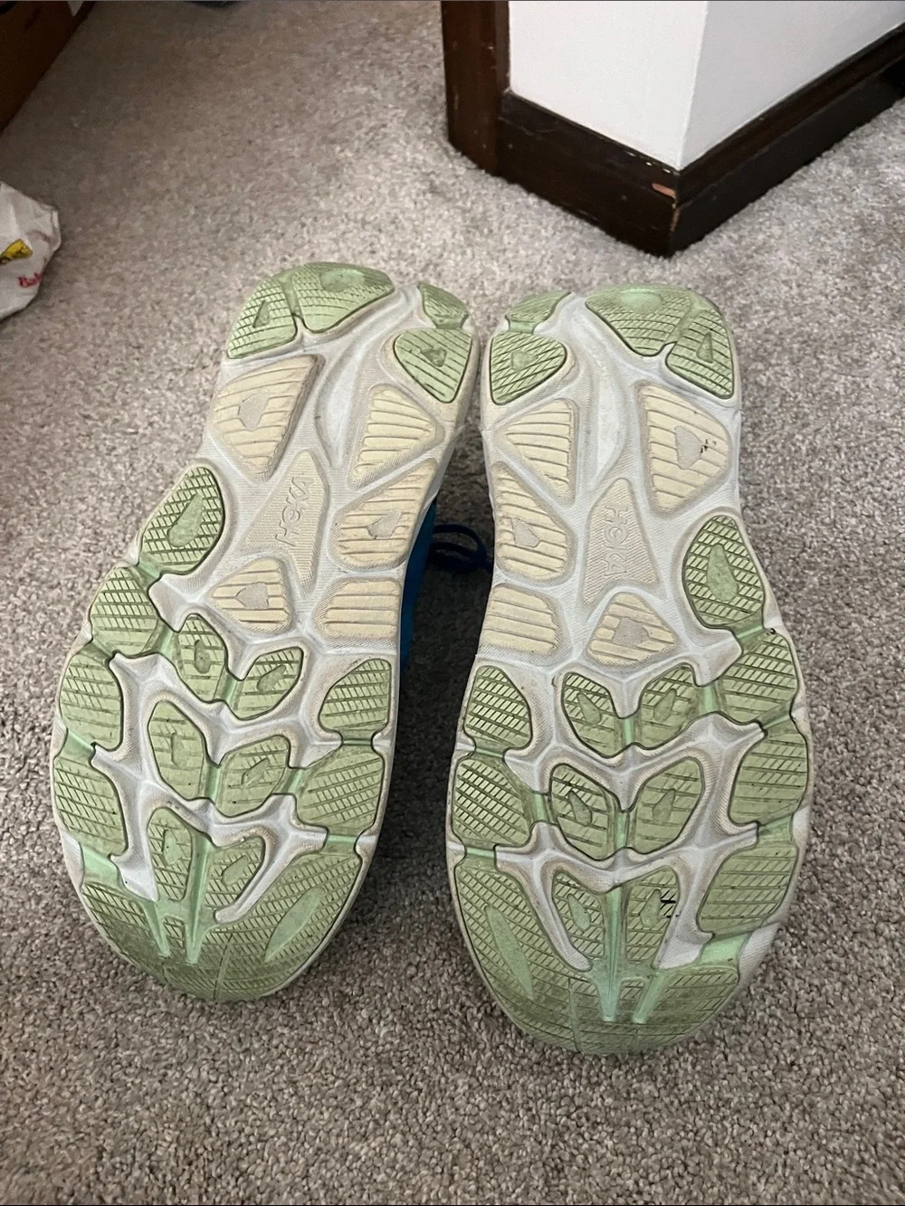 Men’s Hoka Teal and Aqua Running Shoes Clifton 10